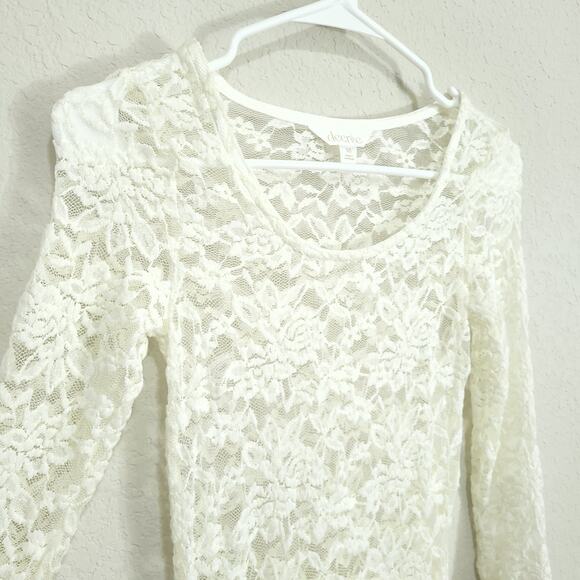 Decree Lace Top  Womens Junior XS Cream Peplum Pullover Feminine Soft Girl - Picture 8 of 11
